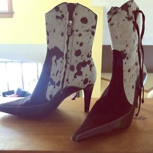 Cowhide w/leather trim boots- brown & white